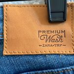 ZARA TRF Boot Cut Flare Jeans Premium Wash Size 6 Photo 4