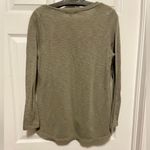 White Birch Green Relaxed Long Sleeve Top Small Cut Out Casual Lightweight Flowy Photo 4