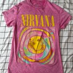 Pink And White Tie Photo 0