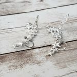 Vintage Clip On Earrings Photo 1