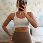 Athleta  Sports Bra White  Photo 0