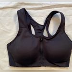 Nike Sports Bra, Dri-Fit, front zip & Hook, size Medium Photo 2