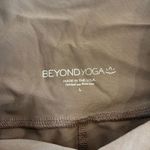 Beyond Yoga  Viper Biker Shorts in Mocha Viper Size Large‎ Photo 2