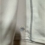 Athleta  Long Sleeve Workout Top Size Medium‎ Woman’s Photo 1