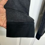 PINK - Victoria's Secret PINK Victoria’s Secret yoga pants - gray/black - Size Large DRAWSTRING MISSING Photo 3