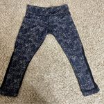 Lululemon -FINAL PRICE- Athletica Journey Leggings size: 6 Photo 6