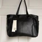Aimee Kestenberg Elegant Black Leather Tote Bag Photo 0