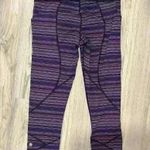 Lululemon  Purple Stripe Wunder Under Cropped  Athletic Leggings Pockets Size 6 Photo 2