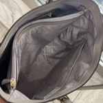 Michael Kors  VOYAGER EAST WEST TOTE PEARL GREY . Photo 8
