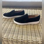 Vionic  Black Suede Midi Slip On Sneakers size 7.5 workwear athleisure classic Photo 3