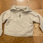 Universal Threads Quarter Zip Pullover Photo 0