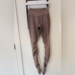 Alo Yoga  High-waist Alosoft Goddess Legging Heathered brown size small Photo 1