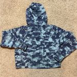 Lululemon Loungeful Cropped Camouflage Hoodie - Size 8 Photo 1