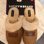 Lucky Brand Women’s Tan Plush Slippers Size Small 7/8 Cozy Faux Fur Indoor House Photo 0