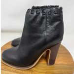 See By Chloe Boots Womens Leather Scalloped Accent Black Leather Size 8 US 39 EU Photo 2