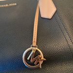 Michael Kors  Kimberly Bag Leather Black Photo 9