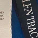 Ellen Tracy floral and fauna tankini halter top with keyhole in size 8. EUC Photo 8