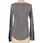 Banana Republic  long sleeve t-shirt. Photo 3