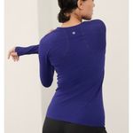 Athleta S Momentum Seamless Top Deep Marine Stripe Small Photo 3