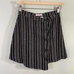 Urban Outfitters Women's Black & White Textured Striped A-line Skirt Size S Photo 0