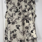 Who What Wear  Women's Black & Cream Floral Sleeveless Top size small Photo 0