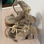 Sorel  Sandals Nadia Taupe Suede Strappy Lace Up Chunky Block Heel Shoes Size 10 Photo 4