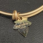 NAVIKA USA Gold Photo 8