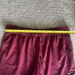 Nike  Women's Medium Maroon Running Shorts Elastic Waist Band Athletic‎ Pockets Photo 5