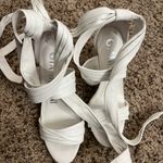 Gianni Bini Astraahh Leather Ankle Wrap Bow Block Heel Sandals Photo 2