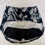 Slazenger  Golf Skort|Size Medium|Color Black & White. Preowned. Photo 2