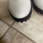 Juicy Couture White Combat Boots Gold Logo Lace Up Buckle Lug Sole Womens Sz 7 Photo 5