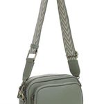 NWT SUGU Brooklyn Triple Zip Camera
Crossbody Bag Green Photo 0