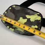 Lululemon  Everywhere Belt Bag Heritage 365 Camo green black 1L Photo 8