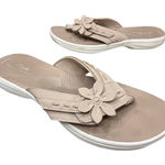Clarks Cloudsteppers Breeze Opal Flip Flops Womens 9 Beige Floral Casual Comfort Photo 0