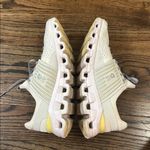 On Running Cloud Sneakers in Cream and Yellow Gray Size 9.5 Photo 2