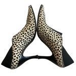 Donald Pliner Hair Leather Boot Shoe Pump Elastic Side Panels, Sz 8 Photo 6