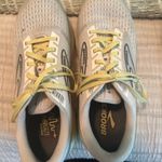 Brooks  Women’s Athletic Shoes Photo 1