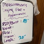 Isalis  Ribbed top curved hem cut out back size medium Photo 2