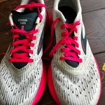 Brooks Hyperion Tempo Photo 1