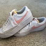 Nike  Blazer Sneakers Photo 0