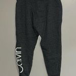 Calvin Klein sweatpants Photo 0