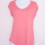 Gap  Women's Scoop Neck Pocket T-shirt Extra Small Pink Photo 0