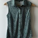 Green & White Ditsy Floral Sleeveless Collared Button Photo 0