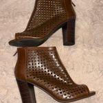 Shiekh Open toe shoes in size 8.5 • Photo 1