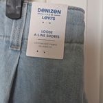 Denizen from Levi's NWTS LEVIS Denizens A Line Shorts High Rise W4/27 Light Wash Photo 2