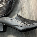 Rialto  Comfort Metallic Gray Slip On Mule Heels Size 9 Photo 0