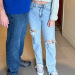 BDG  cowboy fit light wash jean Photo 4