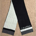 Calvin Klein  Scarf Photo 0