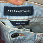 Aeropostale  mom Jeans distressed white wash jeans size 2 ankle jeans very open‌ Photo 4