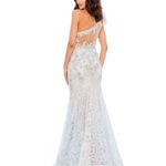 Mac Duggal   Embroidered Applique Feathered One Shoulder Trumpet Gown 79264 sz 8 Photo 3